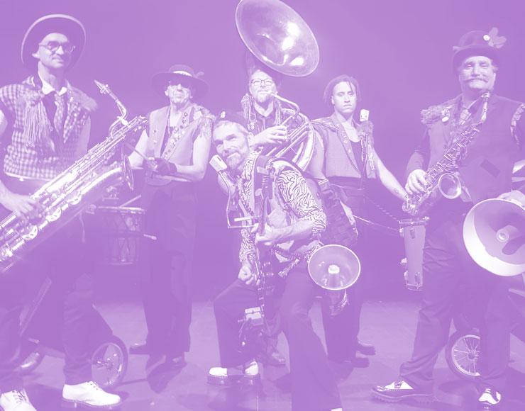  Fanfare afro percussive